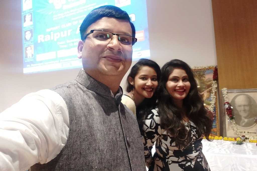 Dindayal Upadhayay Auditorium Since Collage Raipur�.