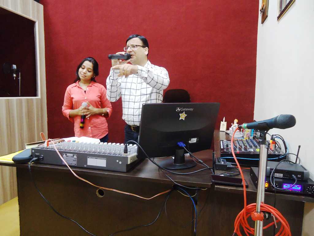 KABHI ALWIDA NAA KAHNA, ONE EVENING FOR KISHORE KUMAR JI. 
