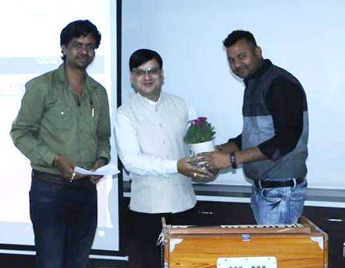 BASIC OF SINGING TRAINING PROGRAM