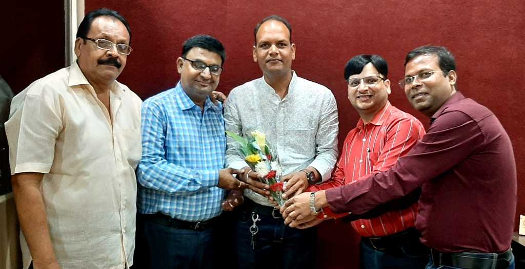 CELEBRATE BIRTHDAY OF MANISH BHAAI